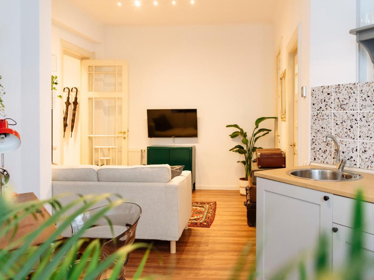 בוקרשט Lovely Vintage Double Studio In City Center מראה חיצוני תמונה