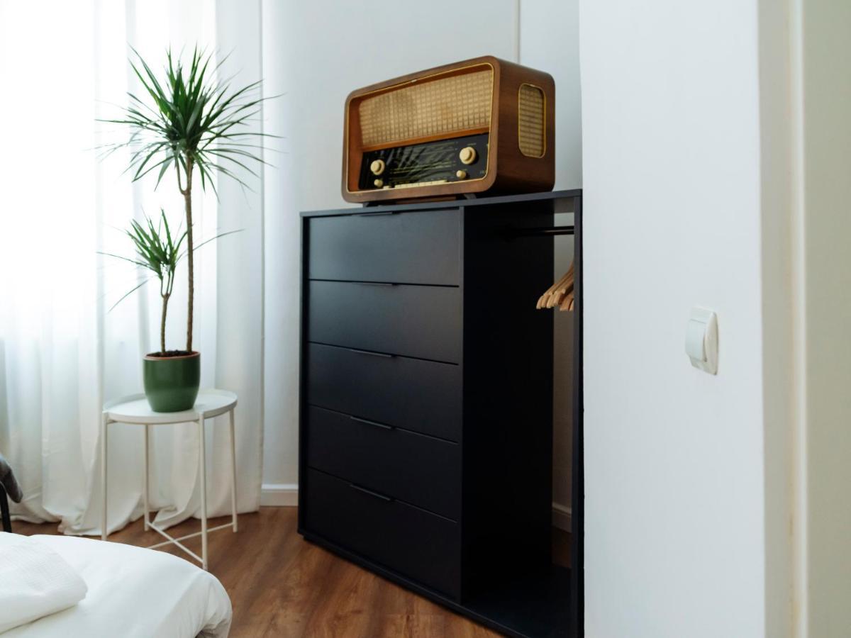 בוקרשט Lovely Vintage Double Studio In City Center מראה חיצוני תמונה
