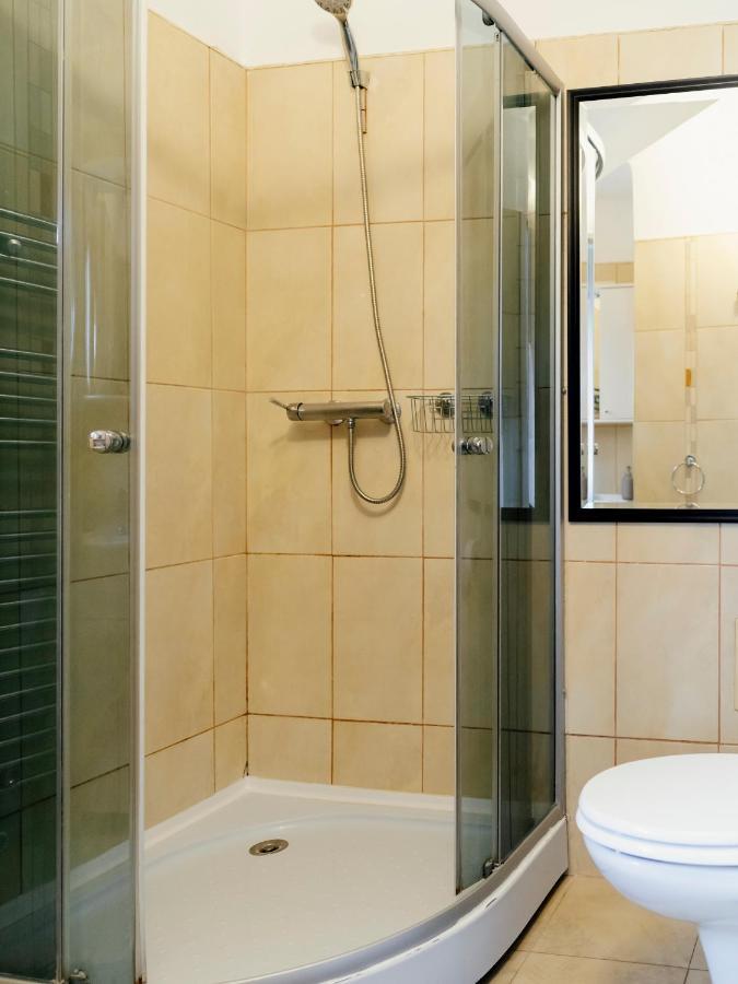 בוקרשט Lovely Vintage Double Studio In City Center מראה חיצוני תמונה